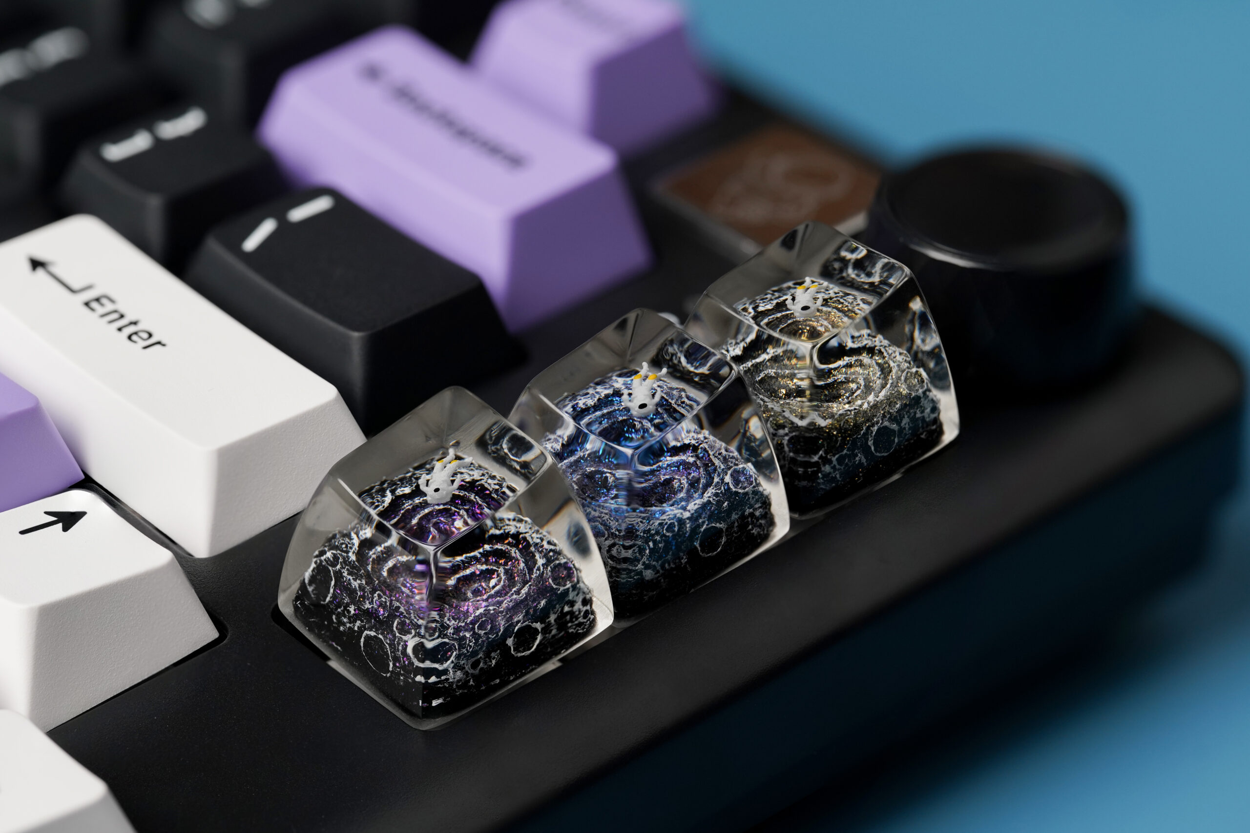 17 MOONWALKER 1U KEYCAP – ELEVATE YOUR KEYBOARD TO THE STARS! - Ảnh 1